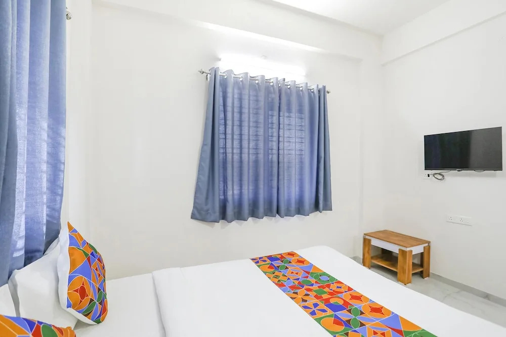 Нашик: Fabhotel Blue Ocean Mnj Resort