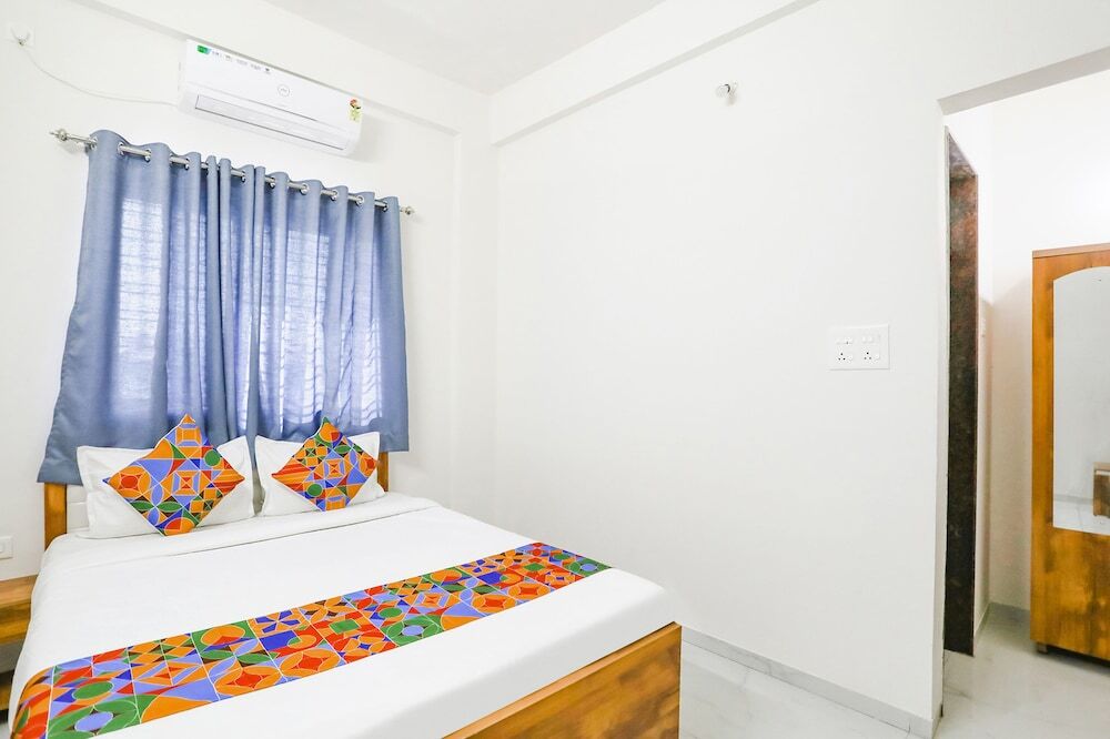 Нашик: Fabhotel Blue Ocean Mnj Resort