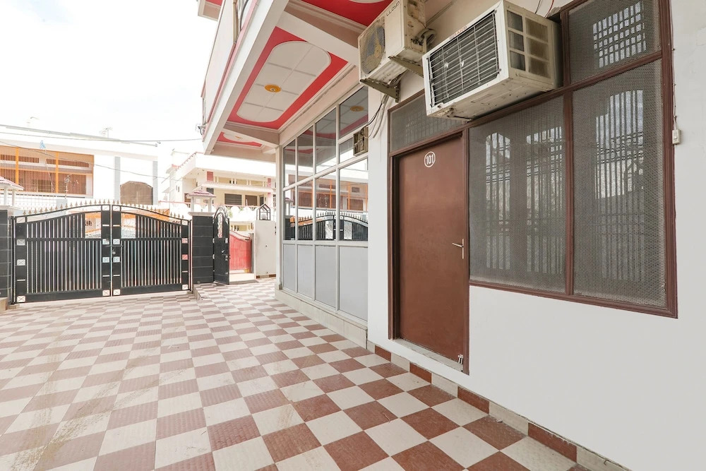 Файзабад: Fabexpress Vindhyawasini Palace