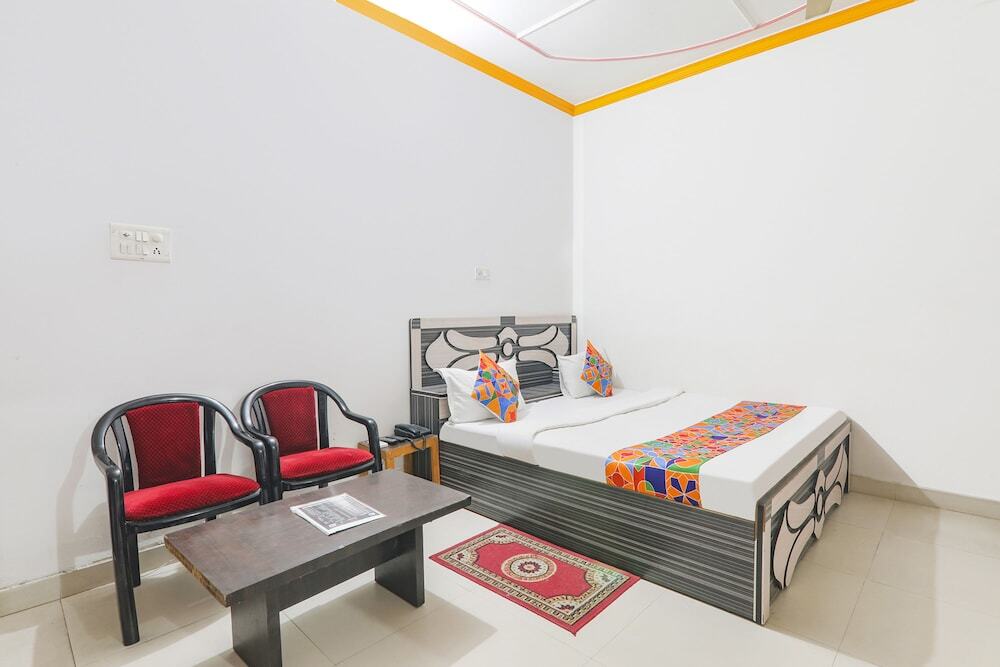 Файзабад: Fabexpress Vindhyawasini Palace