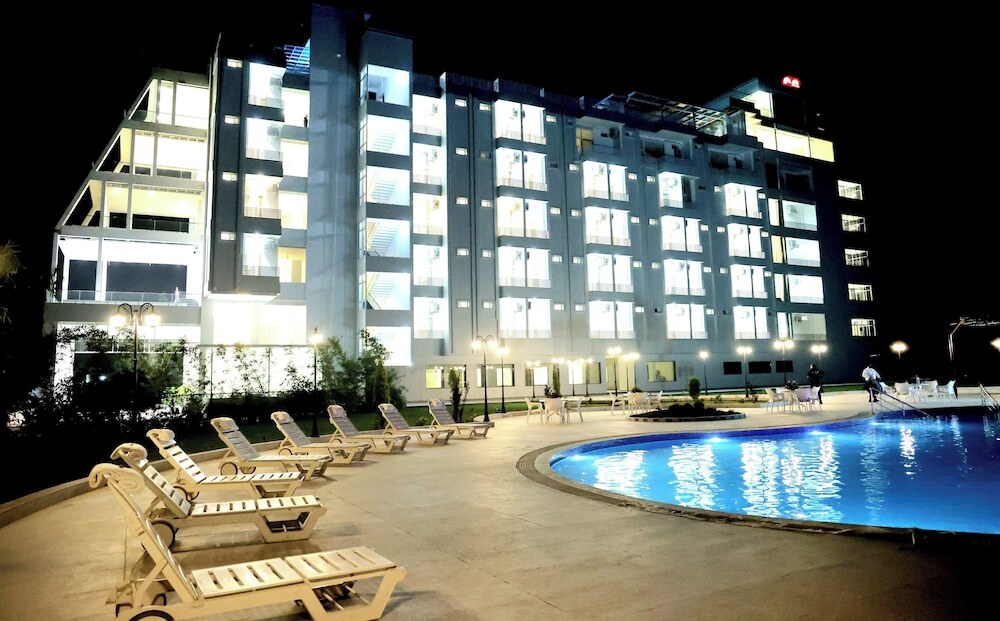 Bilaspur: Hotel The City Crown-Bilaspur