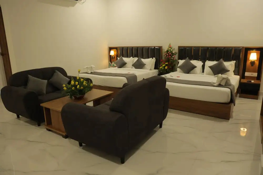 Bilaspur: Hotel The City Crown-Bilaspur