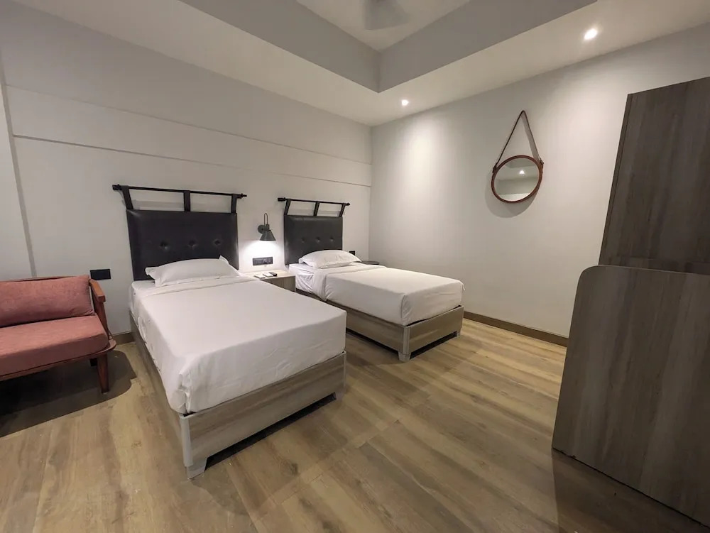 Газиабад: Comfort INN Grand - Kaushambi