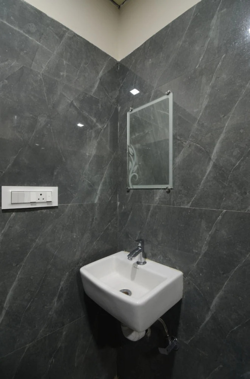 Натхдвара: Hotel Sundar Vilas - 100 Meters from Shrinathji Temple.