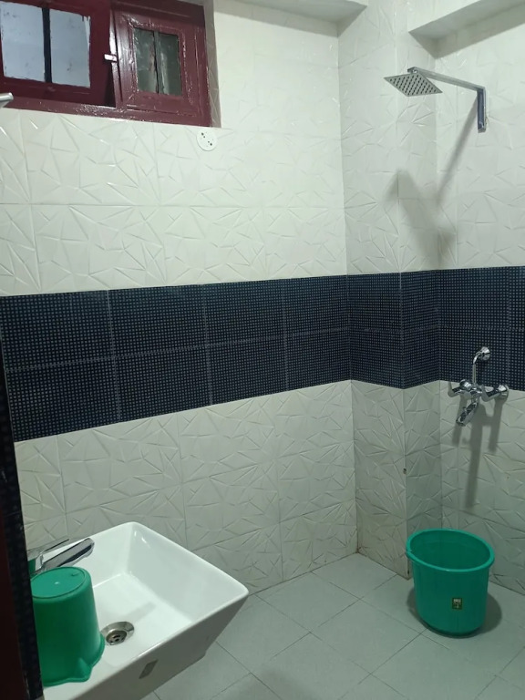 Шиллонг: Hotel Shillong Rains Inn By Roh