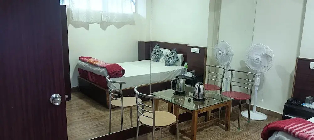 Шиллонг: Hotel Shillong Rains Inn By Roh