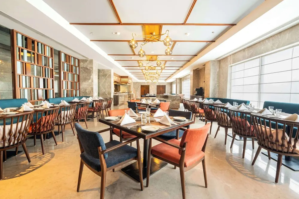 Вриндаван: Radisson Hotel Vrindavan