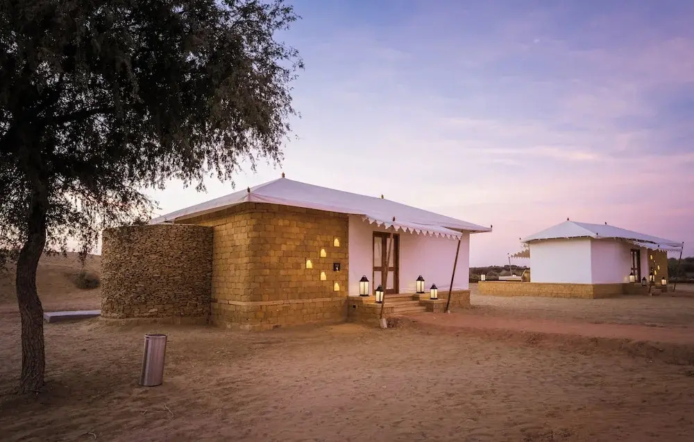 Государственный заповедник Desert National Park: Grand Khalifa Luxury Camp