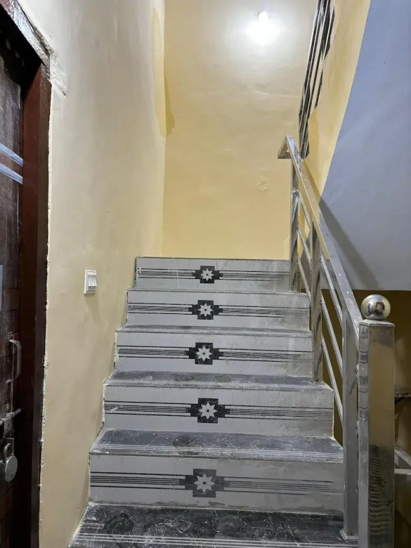 Гвалиор: BSSN Guest House