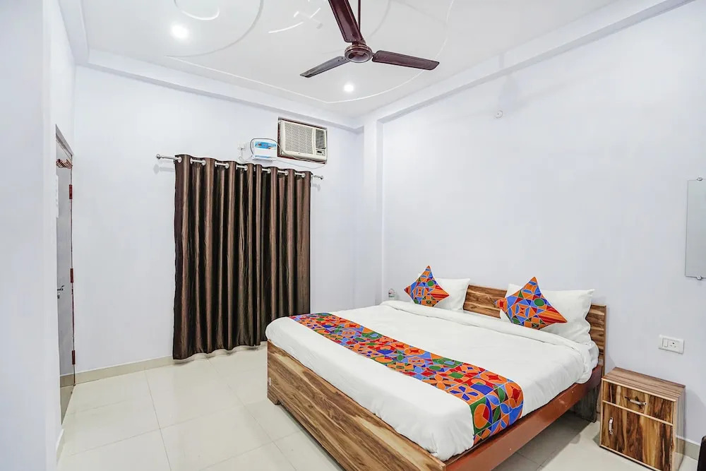 Файзабад: Fabhotel Shristi Homestay