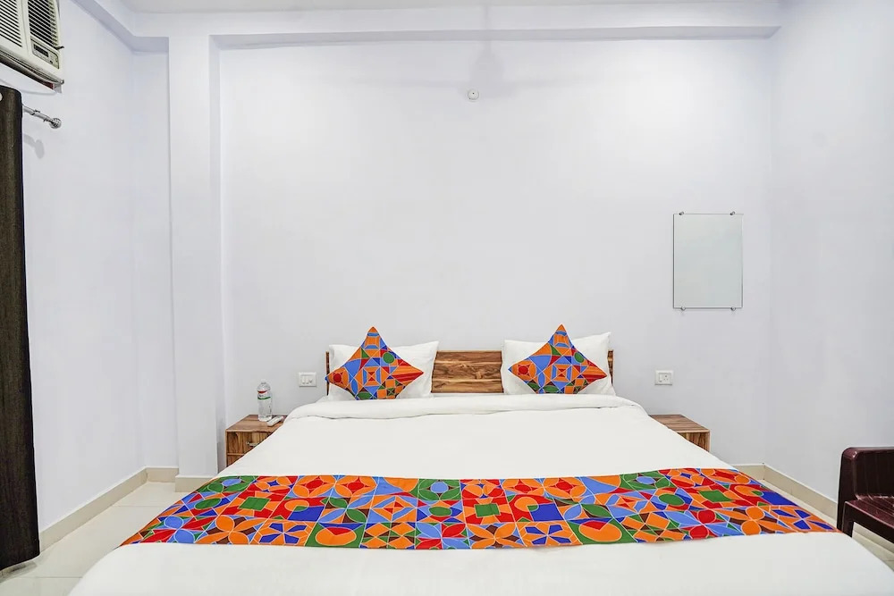 Файзабад: Fabhotel Shristi Homestay