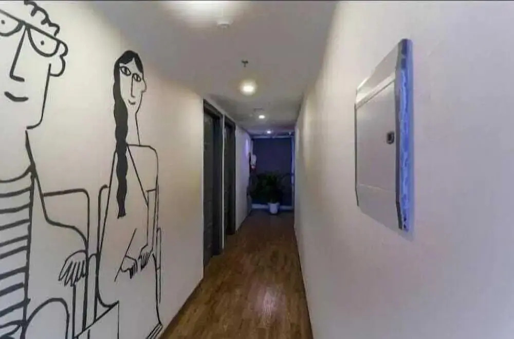 Нойда: Hotel Premium Inn