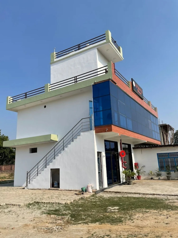 Файзабад: Ayodhya Dham Hotel By GRB