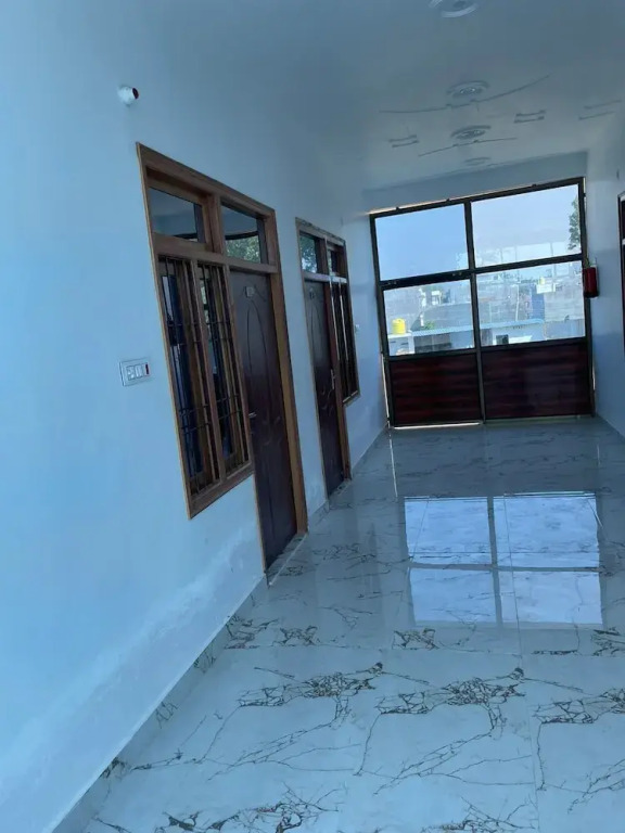 Файзабад: Ayodhya Dham Hotel By GRB