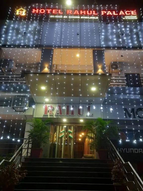 Нагпур: SwagStay Hotel Rahul Palace Nagpur