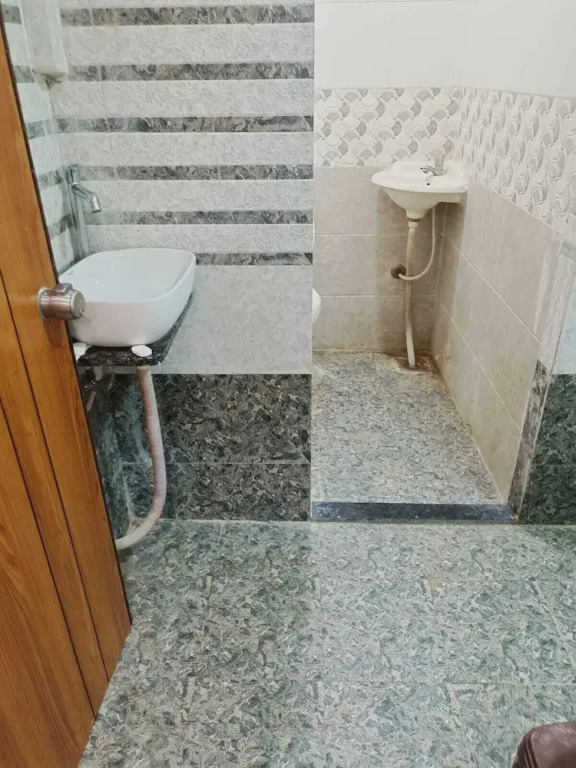 Ахмедабад: Hotel Arotel