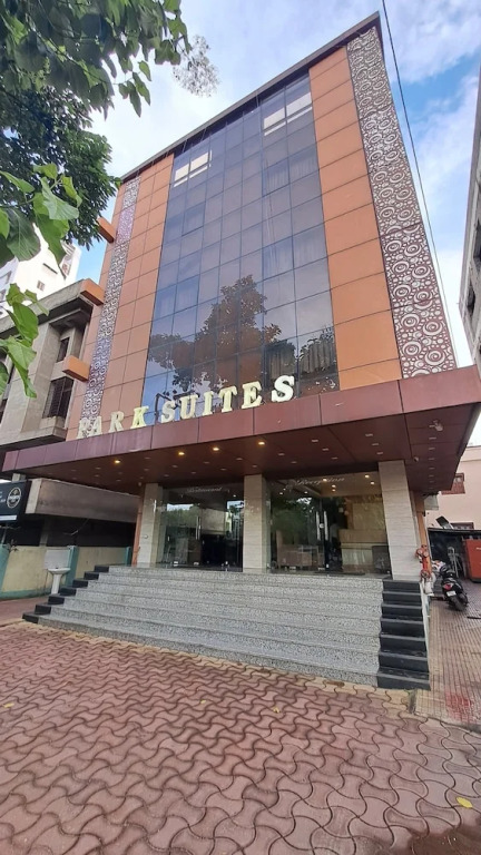 Дургапур: Park Suites