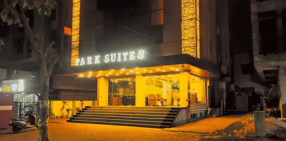 Дургапур: Park Suites