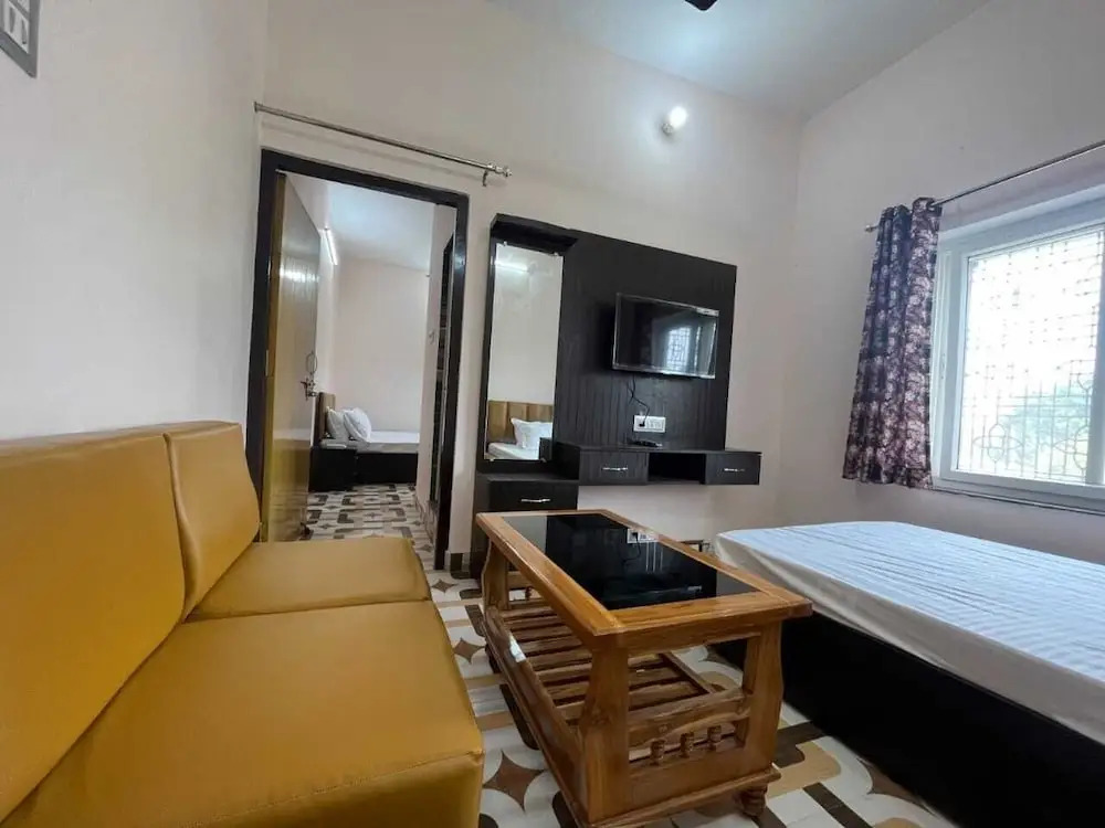 Файзабад: Suryavansham Guest House