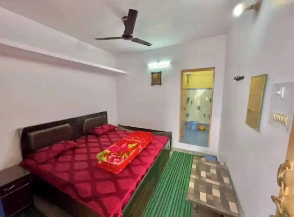 Гапткаши: Ram Gopal Guest House