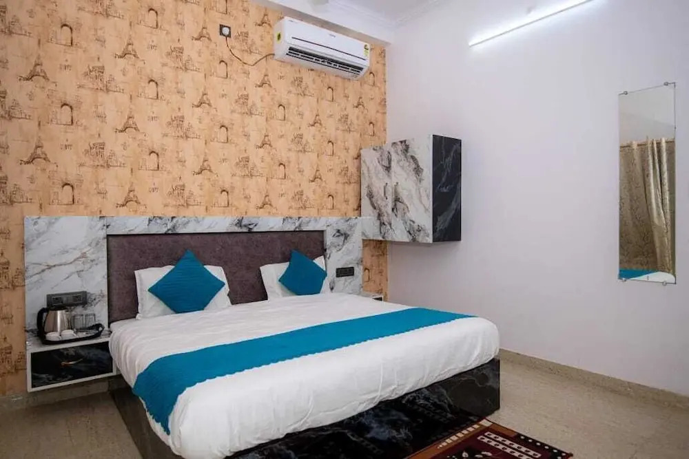 Айодхья: Shri Radhe Radhe Paying Guest House