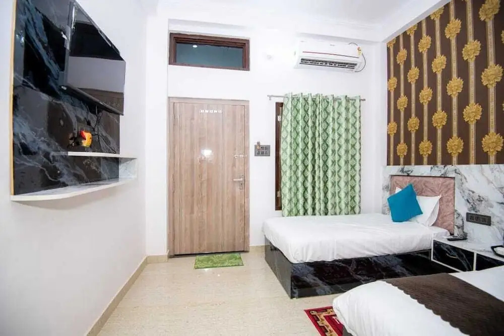 Айодхья: Shri Radhe Radhe Paying Guest House