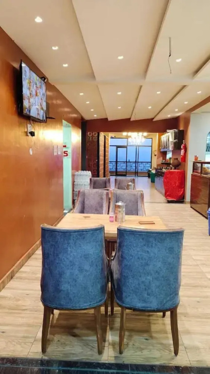 Сукха: Hotel Karan's Inn