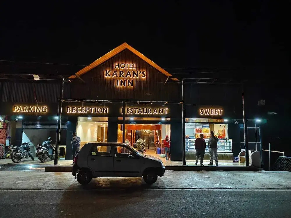 Сукха: Hotel Karan's Inn