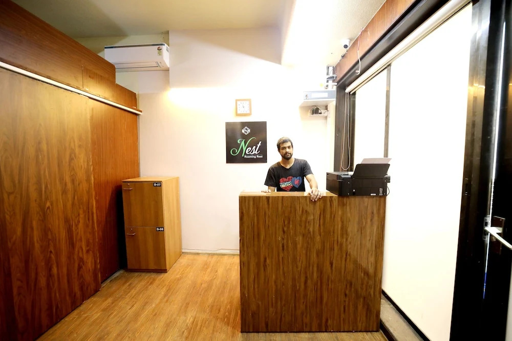 Мумбаи: Nest Stays Hostel