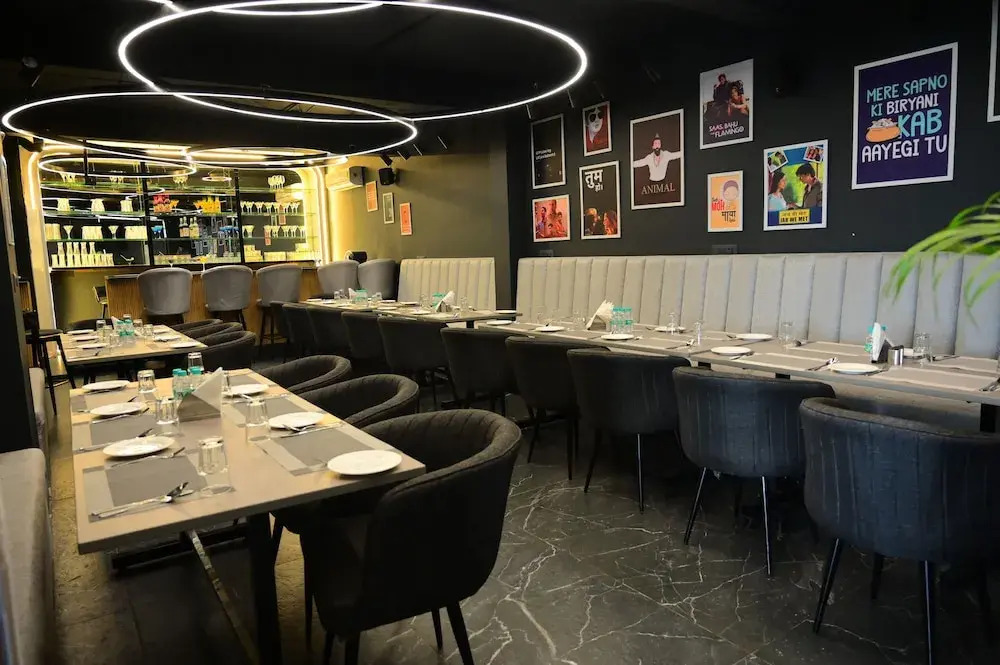 Rohtak: Razido Suites