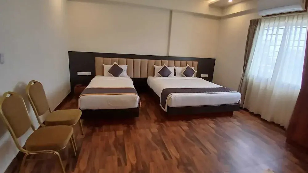 Бангалор: PPH Living Rajathagiri Palace Premium