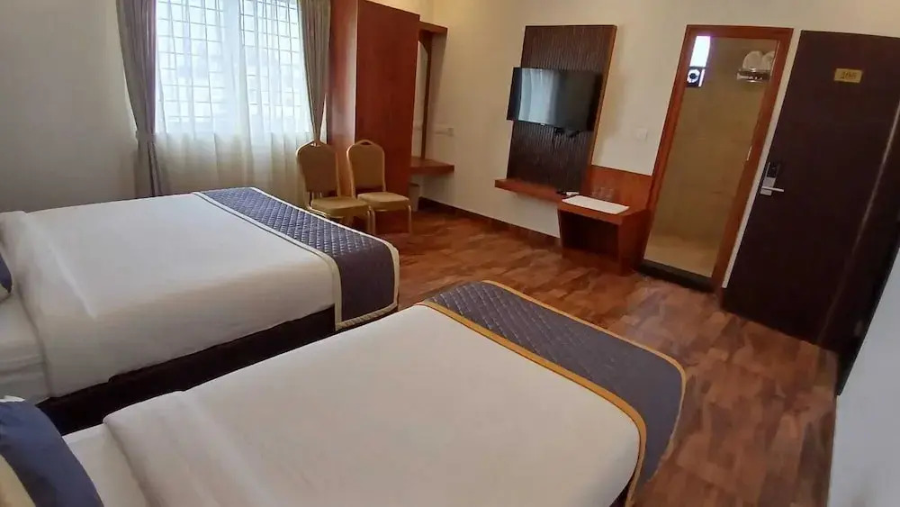 Бангалор: PPH Living Rajathagiri Palace Premium