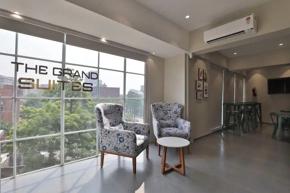 Ахмедабад: Hotel The Grand Suites