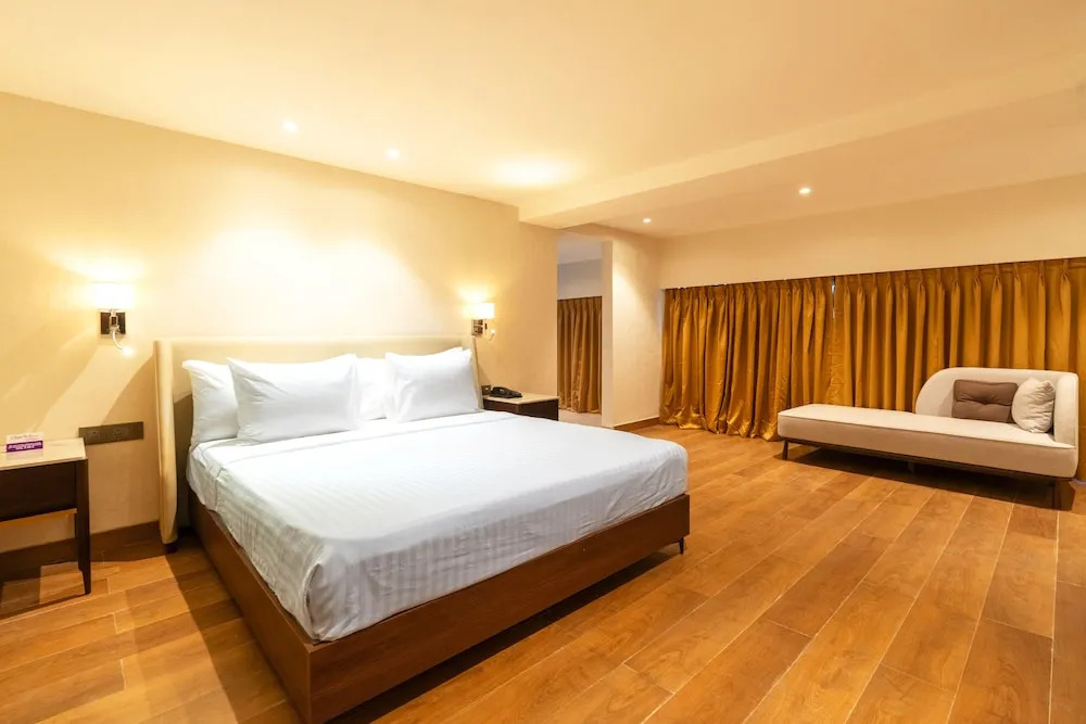 Хидерабад: Clarks Inn Suites Hyderabad Airport