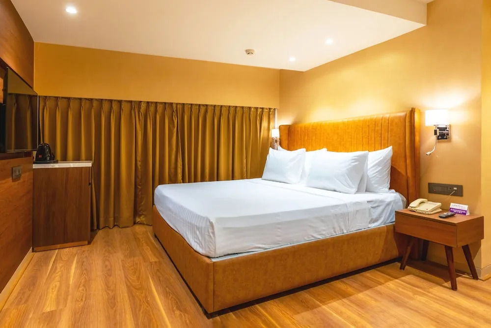 Хидерабад: Clarks Inn Suites Hyderabad Airport