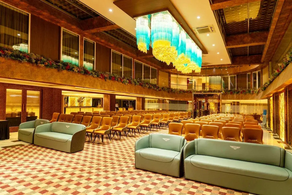 Хидерабад: Clarks Inn Suites Hyderabad Airport