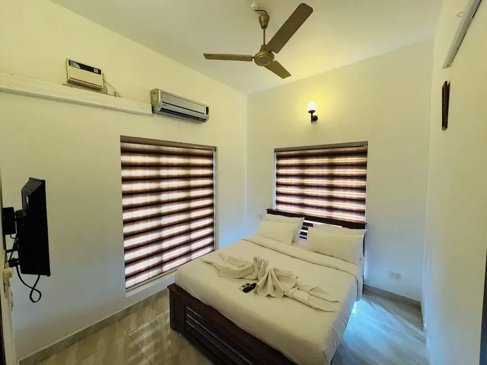 Кумараком: Coconut Creek Homestay