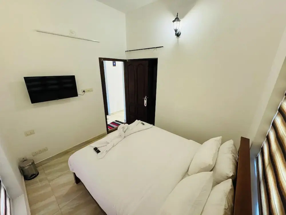 Кумараком: Coconut Creek Homestay