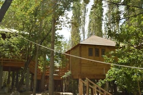 Лех: Lha - Ri - Sa Resort