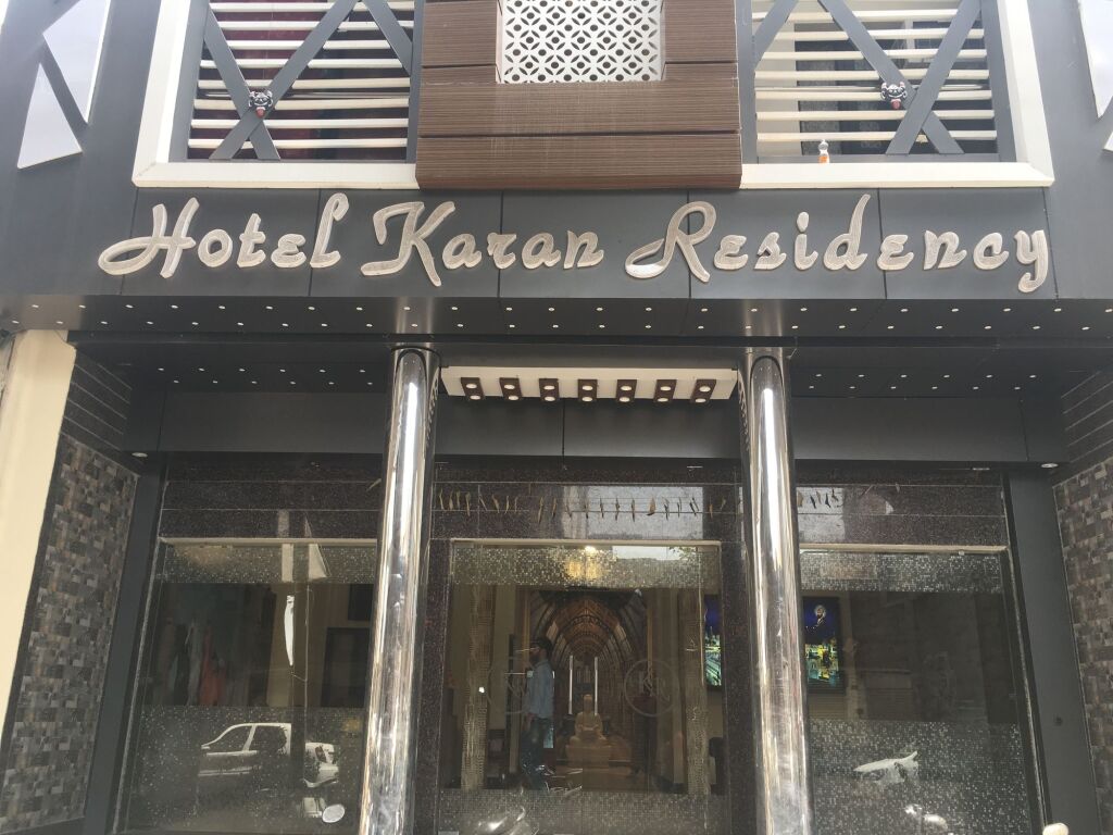 Амритсар: Hotel Karan Residency