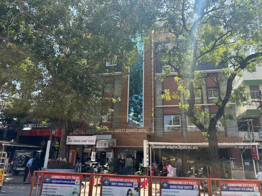 Коимбатур: Отель Forest Transit