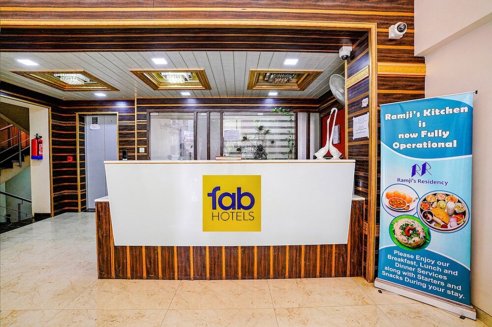 Нашик: Fabhotel Ramjis Residency
