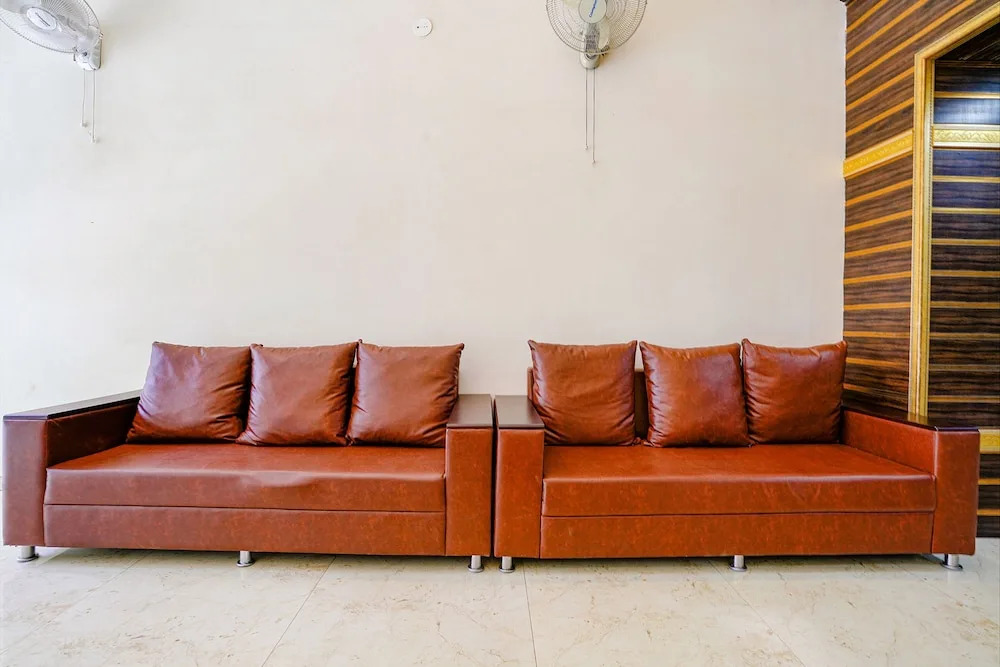 Нашик: Fabhotel Ramjis Residency