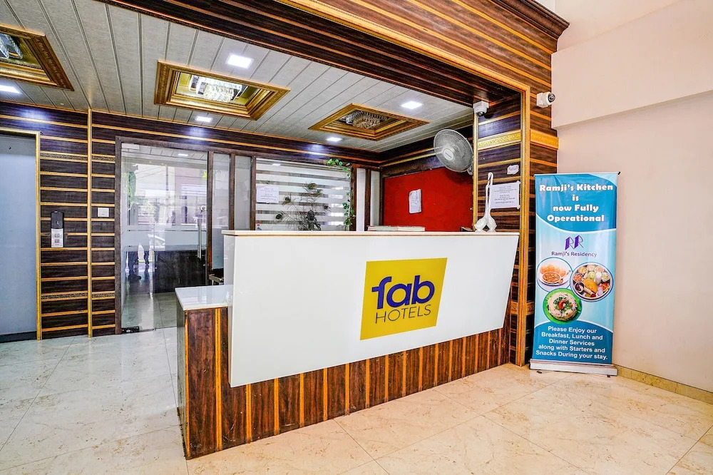 Нашик: Fabhotel Ramjis Residency