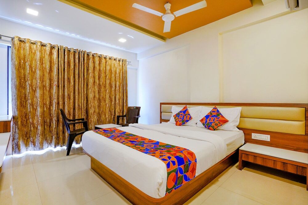 Нашик: Fabhotel Ramjis Residency