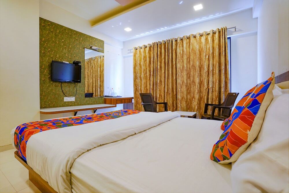 Нашик: Fabhotel Ramjis Residency