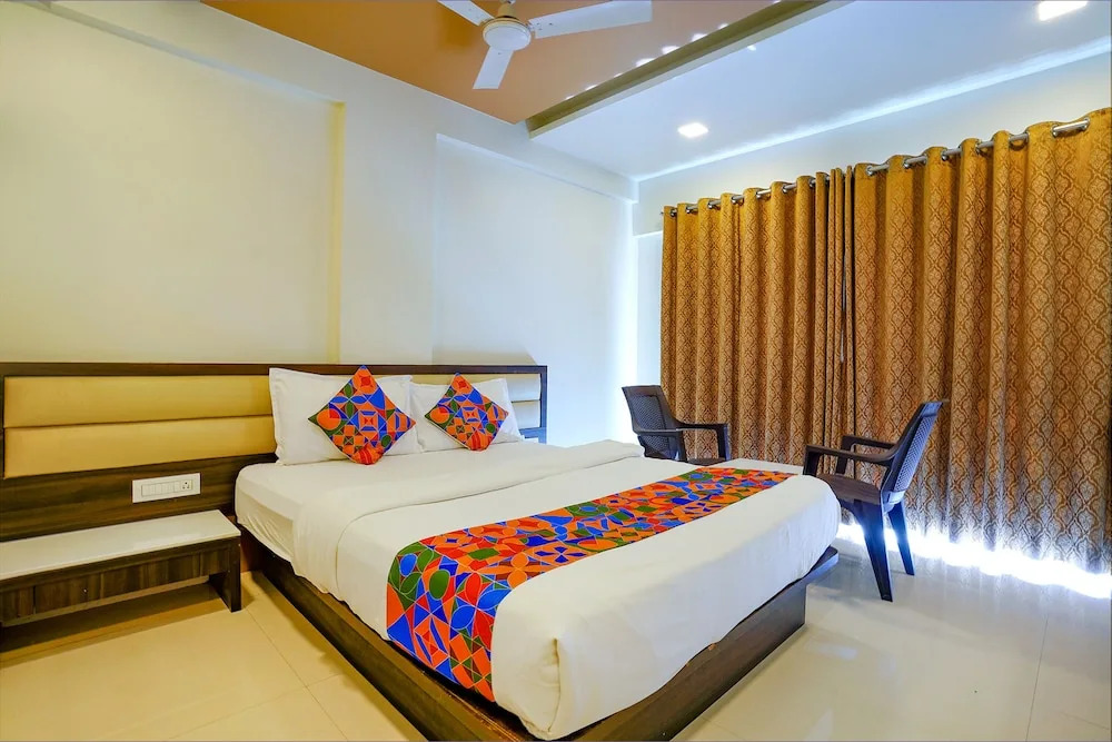 Нашик: Fabhotel Ramjis Residency