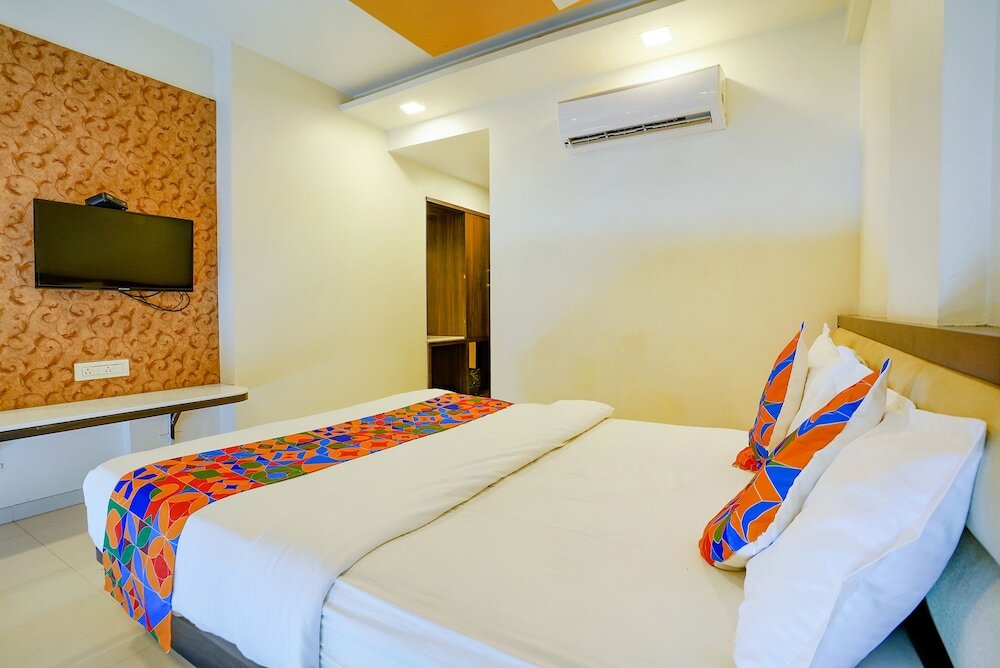 Нашик: Fabhotel Ramjis Residency