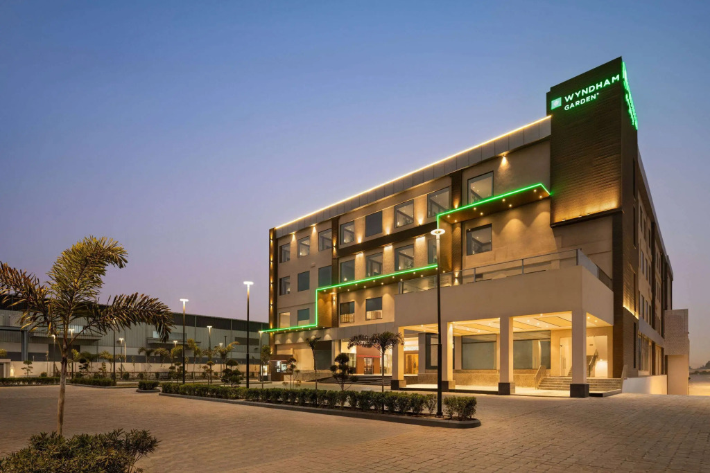 Алипур: Wyndham Garden Sonipat Murthal