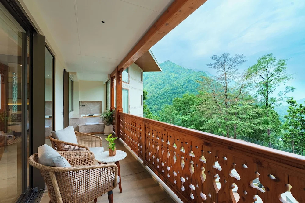 Бьясы: VILEEN Rishikesh - A Wellness Resort by Ganga Kinare
